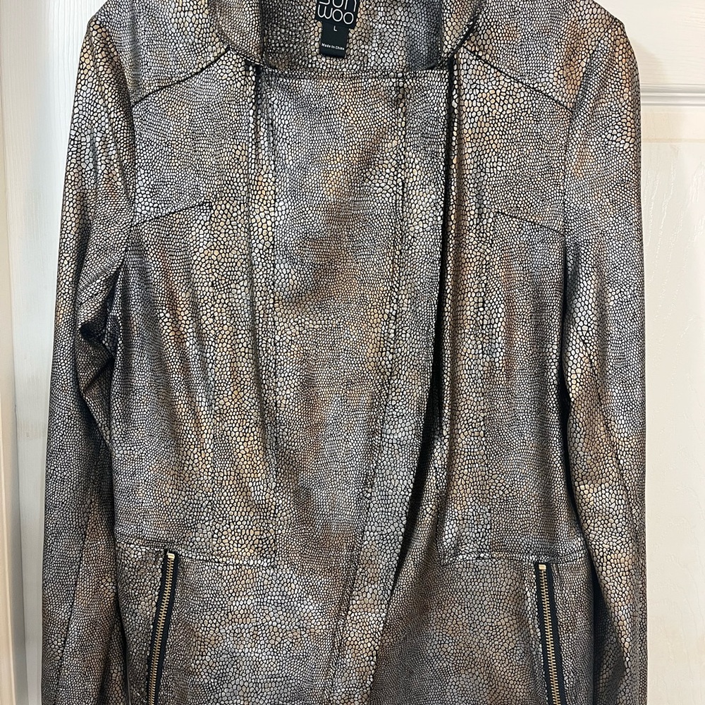 CLARA SUNWOO Metallic Gray Blazer